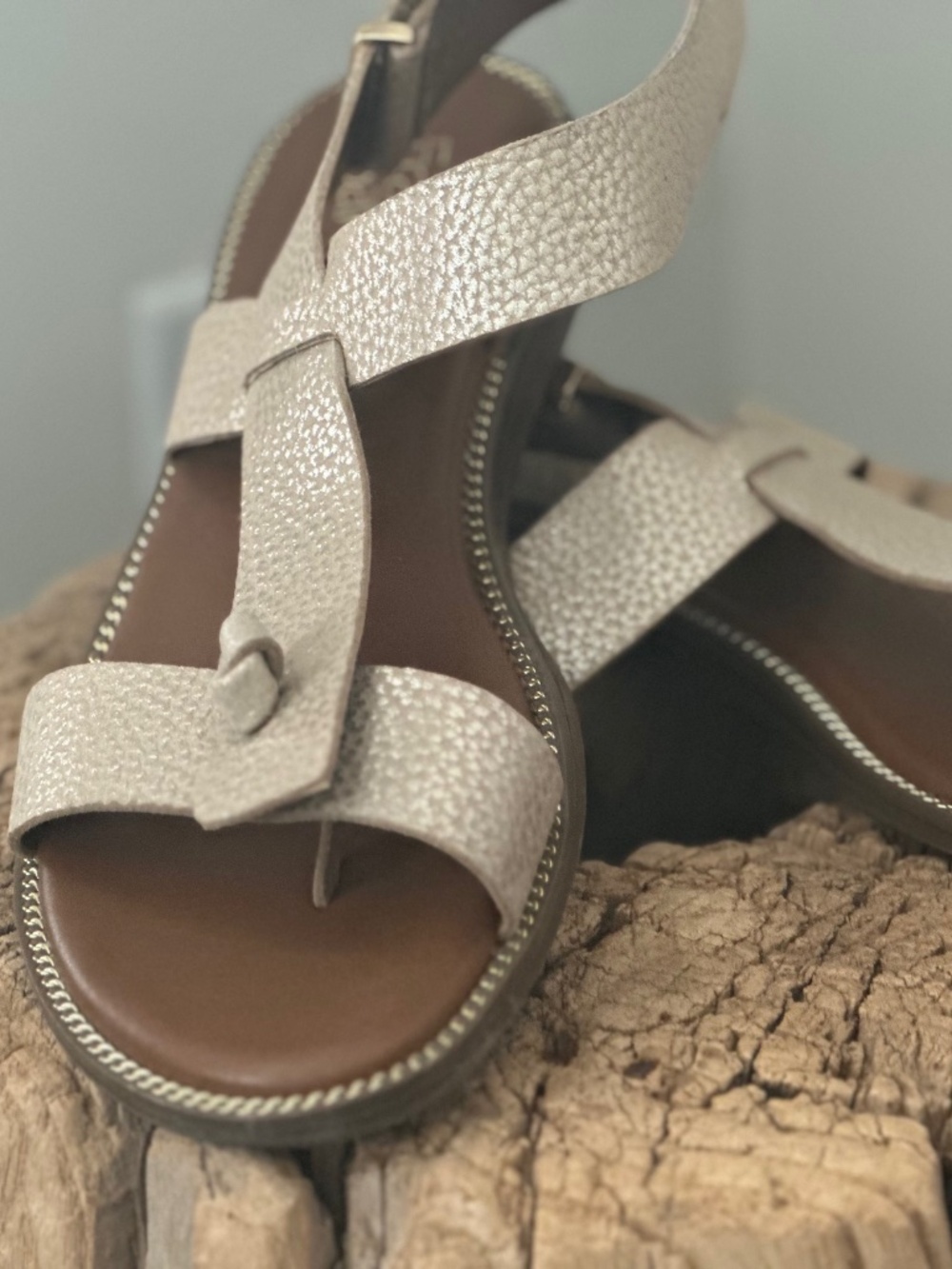 Franco Sarto Womens Glenni Ankle Strap Flat Sandals